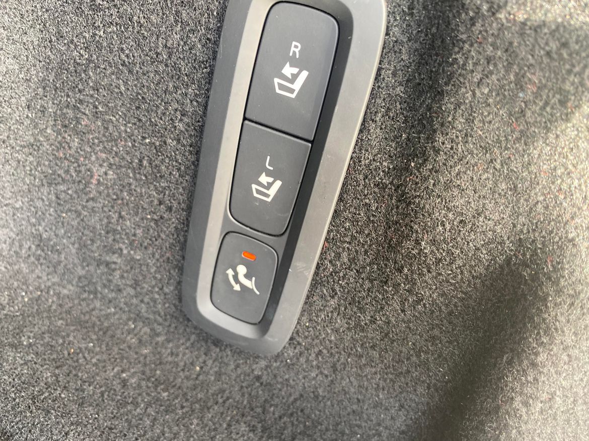 Volvo XC60 2019 - miniatyr 11