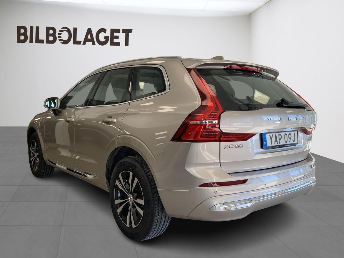 Volvo XC60 2025 - miniatyr 3