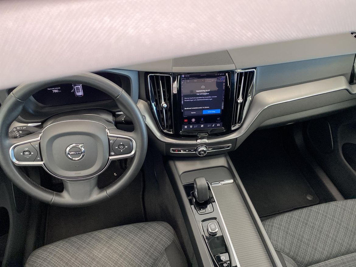Volvo XC60 2025 - miniatyr 8