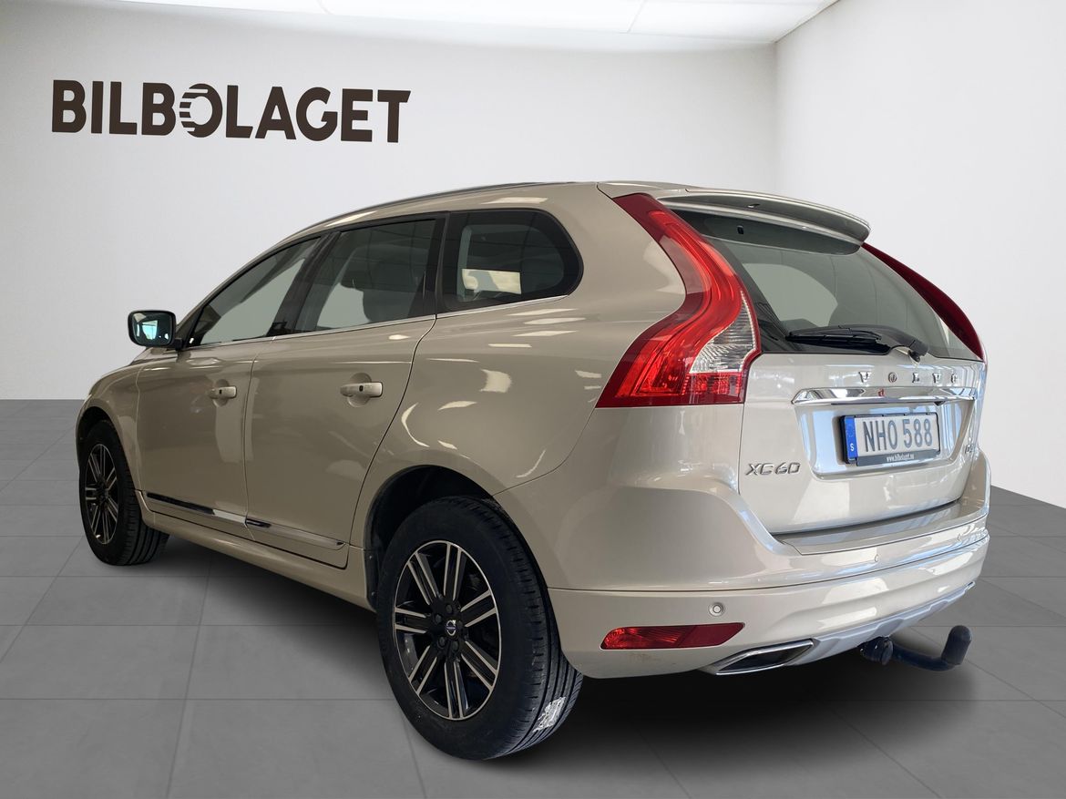 Volvo XC60 2017 - miniatyr 3