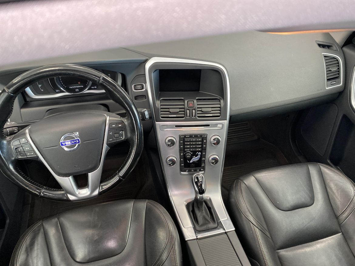 Volvo XC60 2017 - miniatyr 8