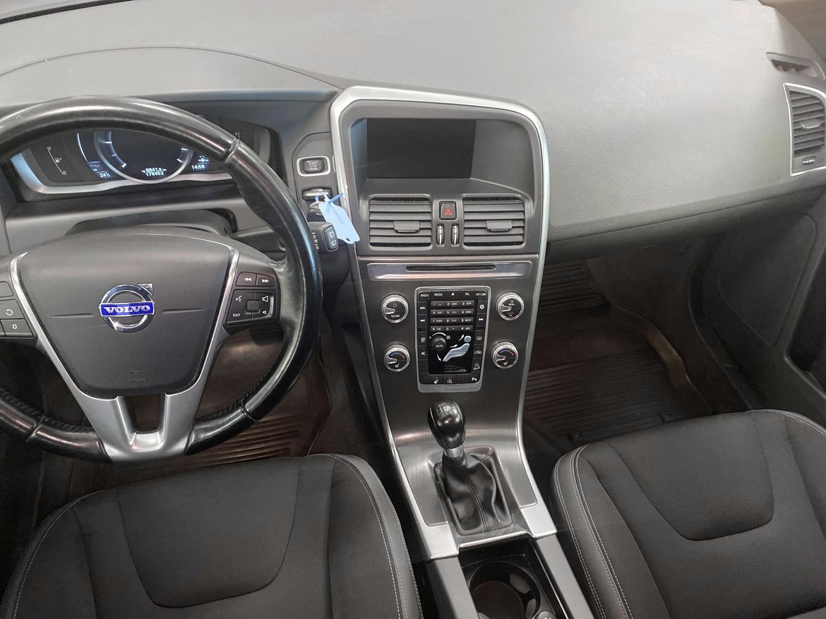 Volvo XC60 2015 - miniatyr 8
