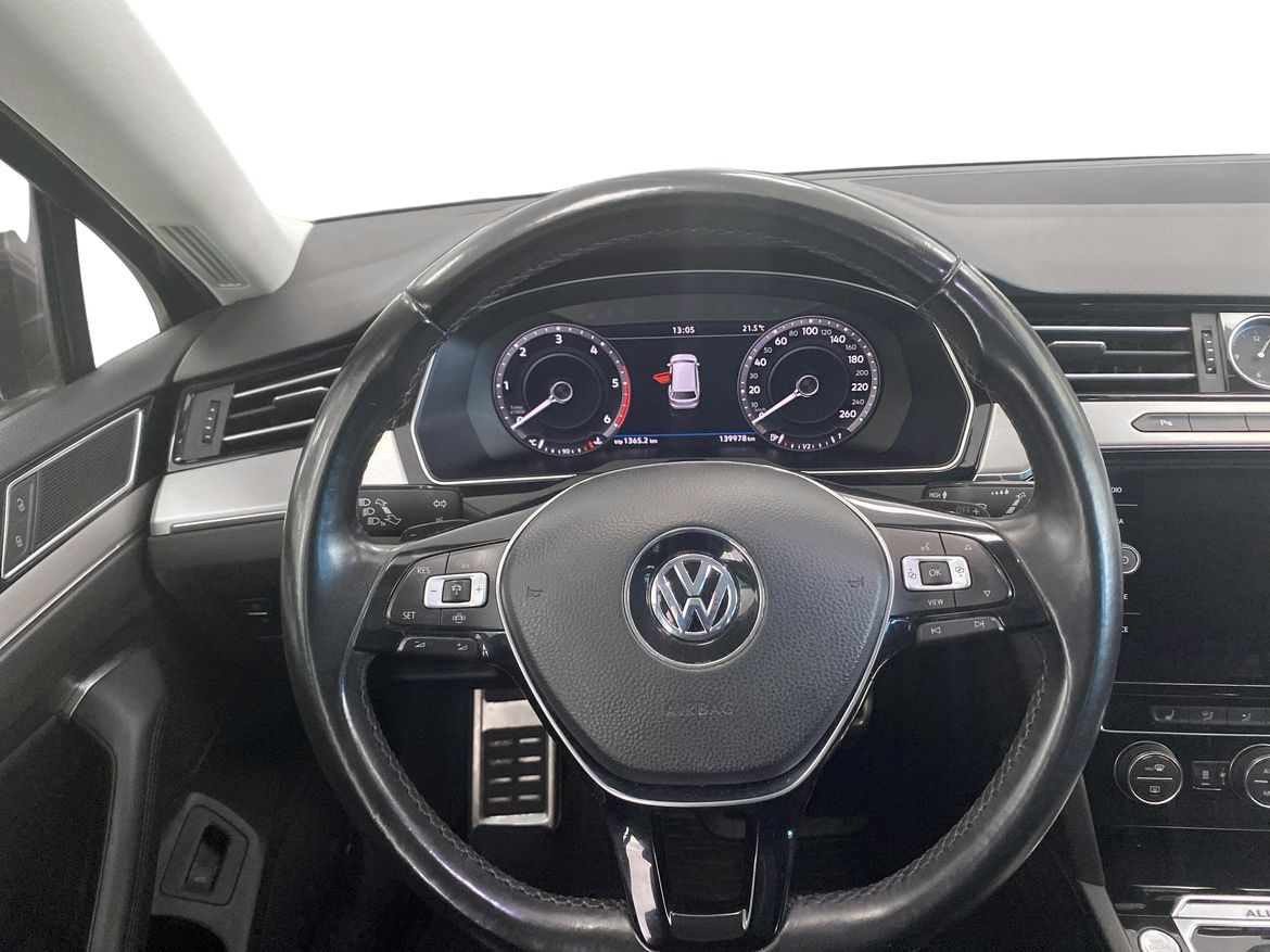 Volkswagen Passat 2019 - miniatyr 9
