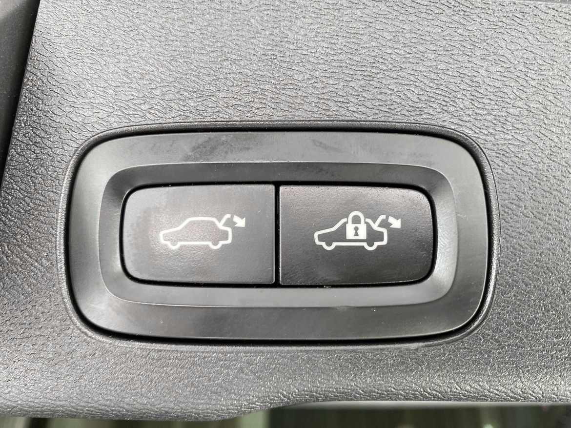 Volvo XC60 2019 - miniatyr 12