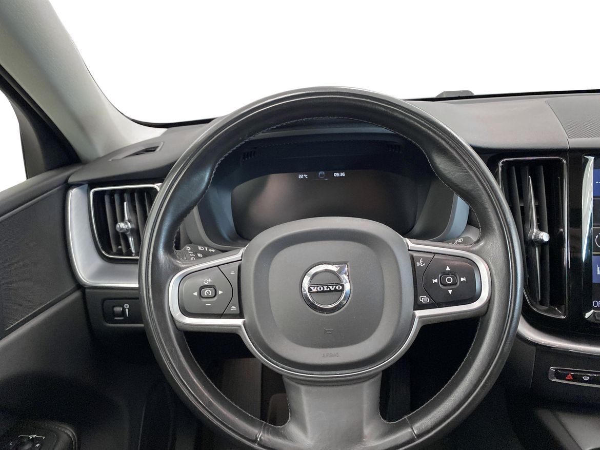 Volvo XC60 2019 - miniatyr 9