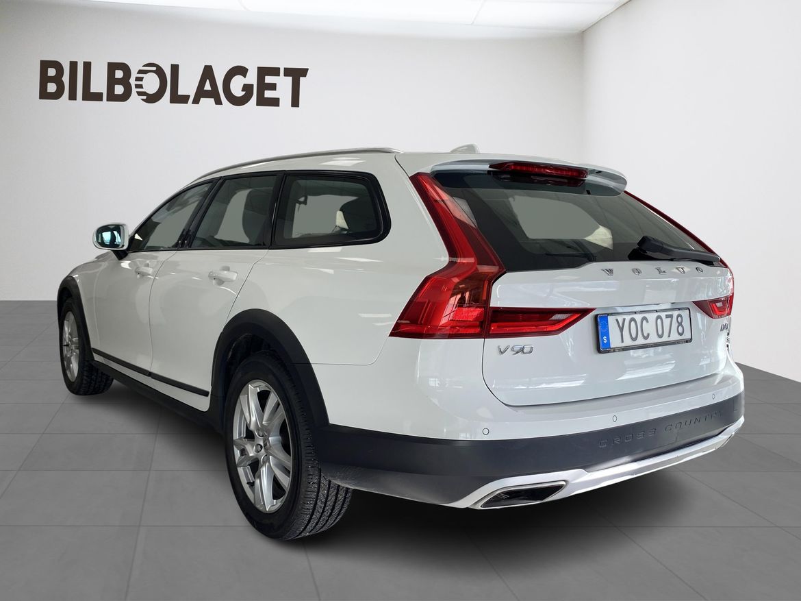 Volvo V90 2019 - miniatyr 3