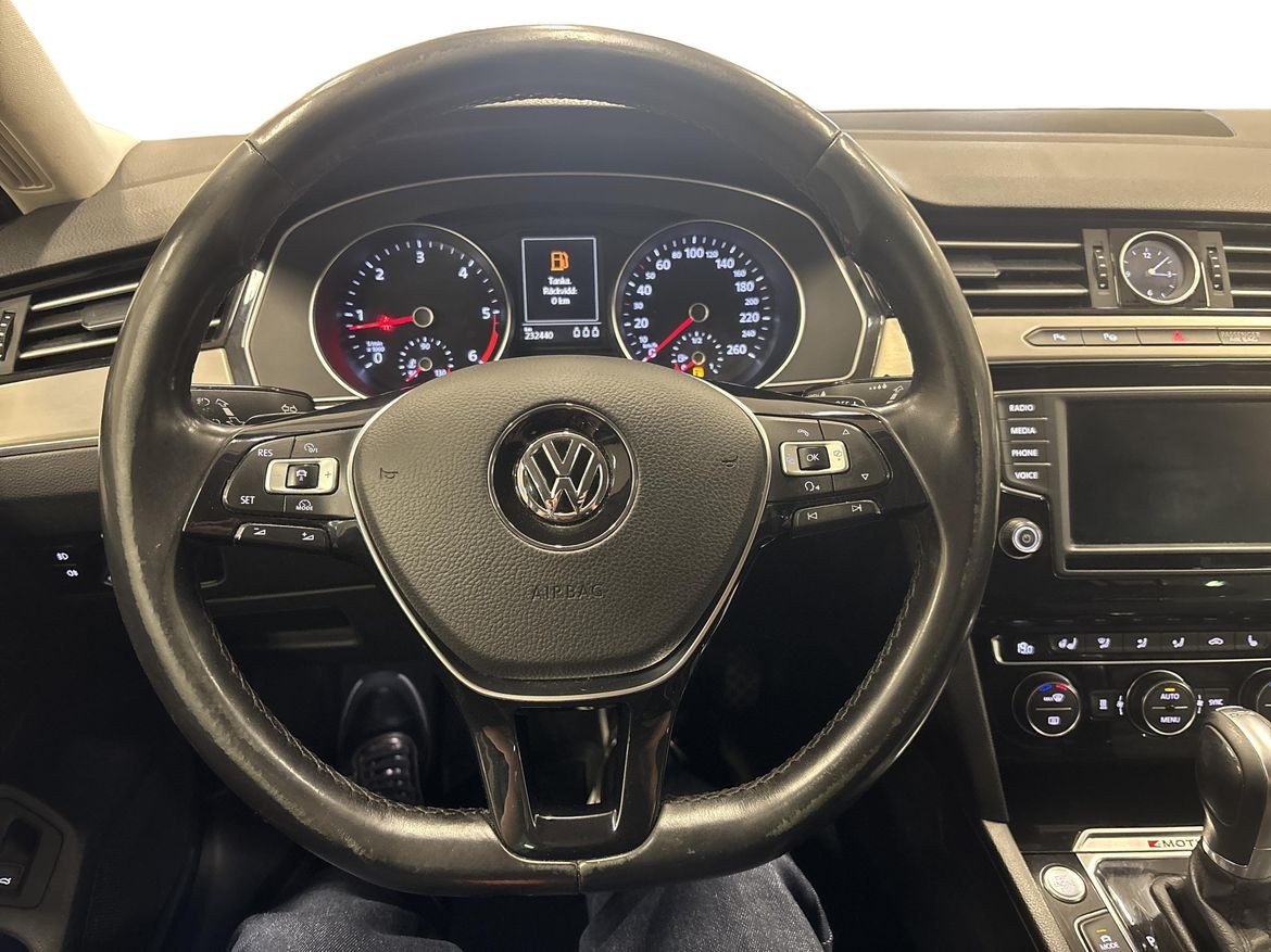 Volkswagen Passat 2016 - miniatyr 9