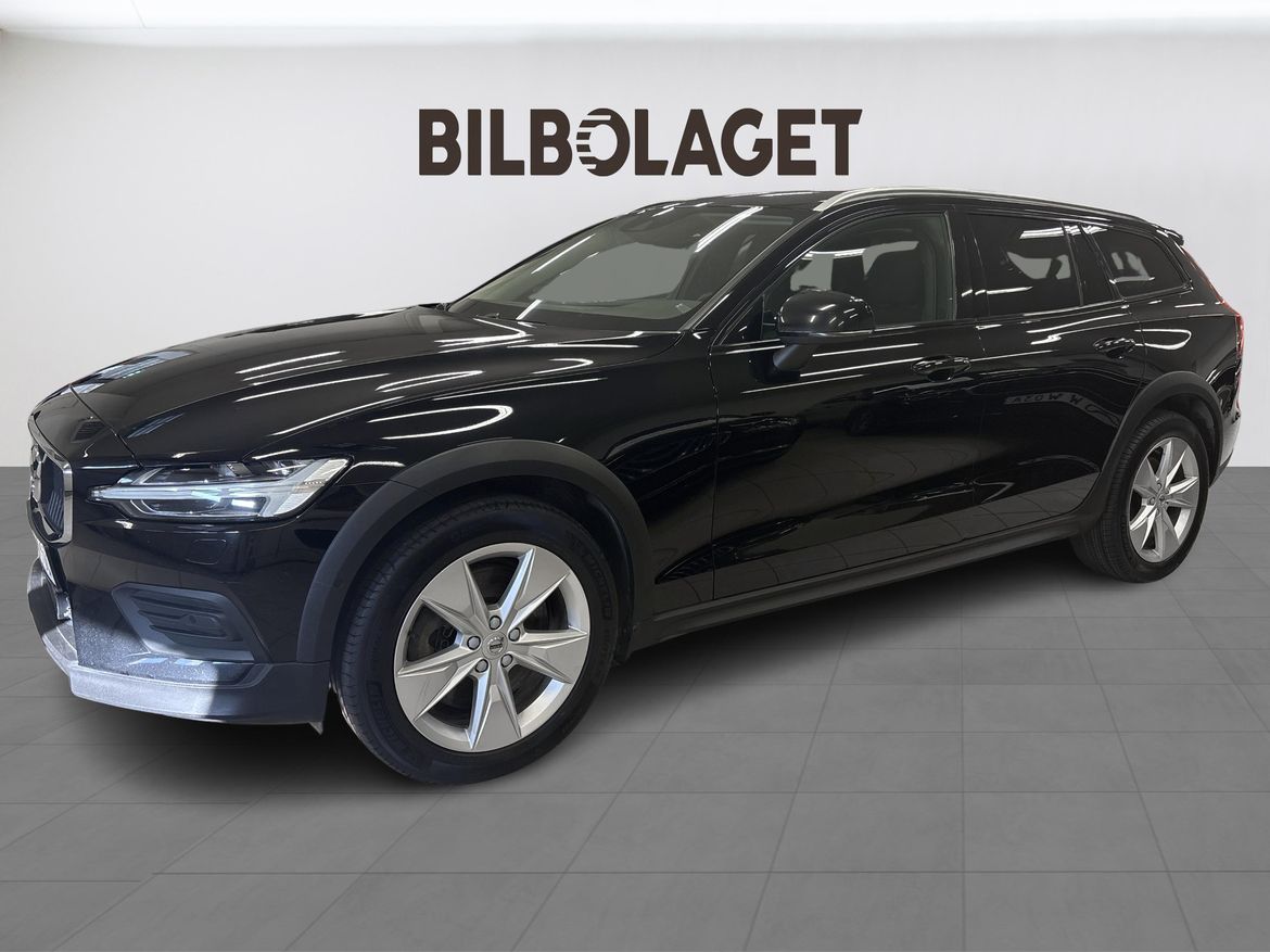 Volvo V60 2022 - miniatyr 2