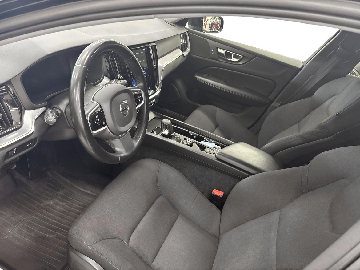 Volvo V60 2022 - miniatyr 6