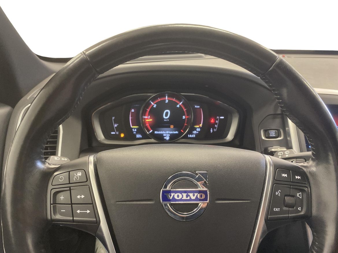Volvo XC60 2017 - miniatyr 9