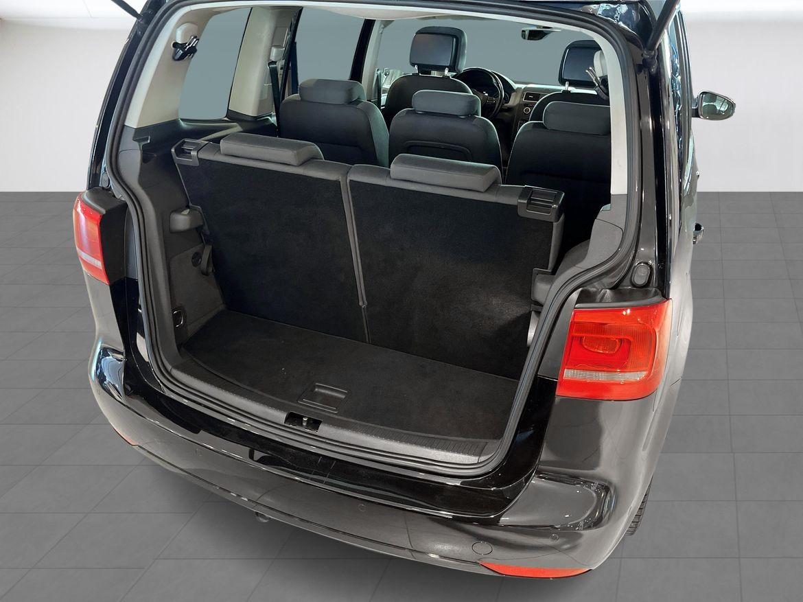 Volkswagen Touran 2015 - miniatyr 13