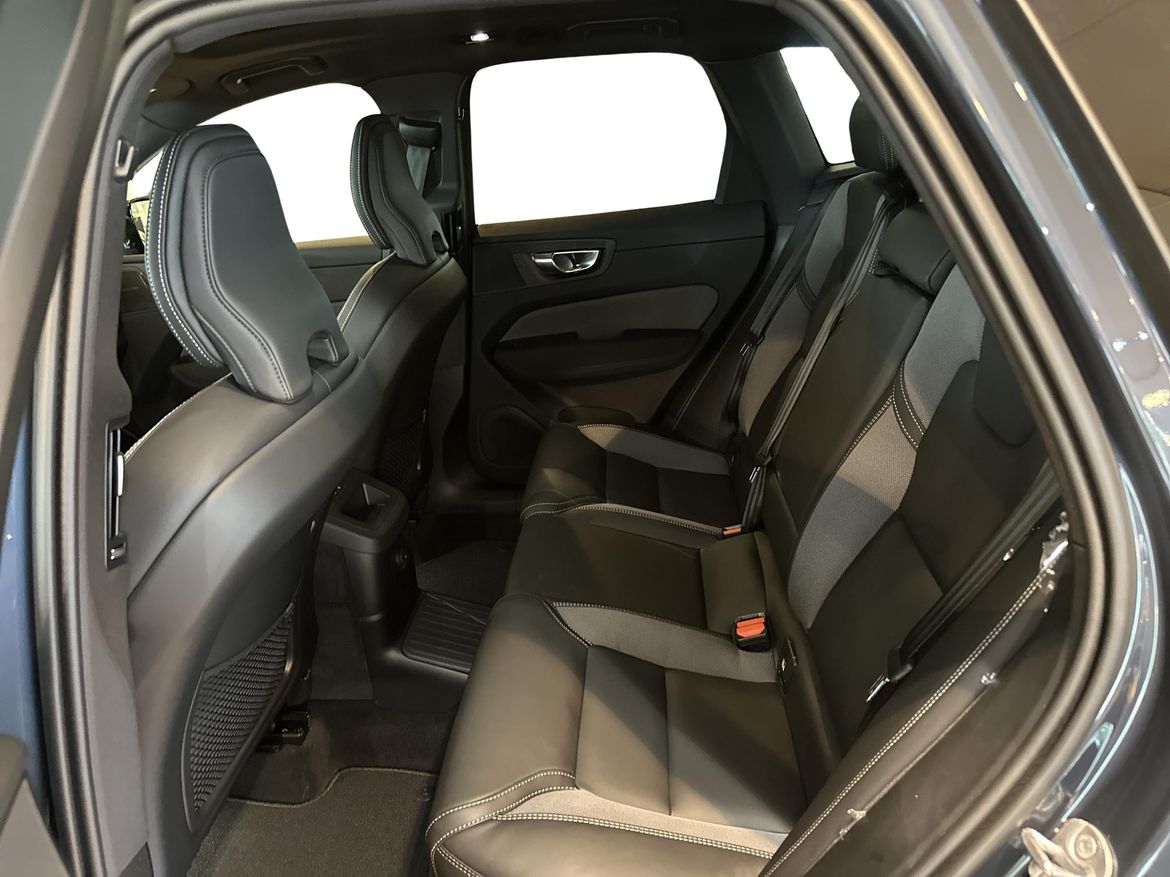 Volvo XC60 2027 - miniatyr 9