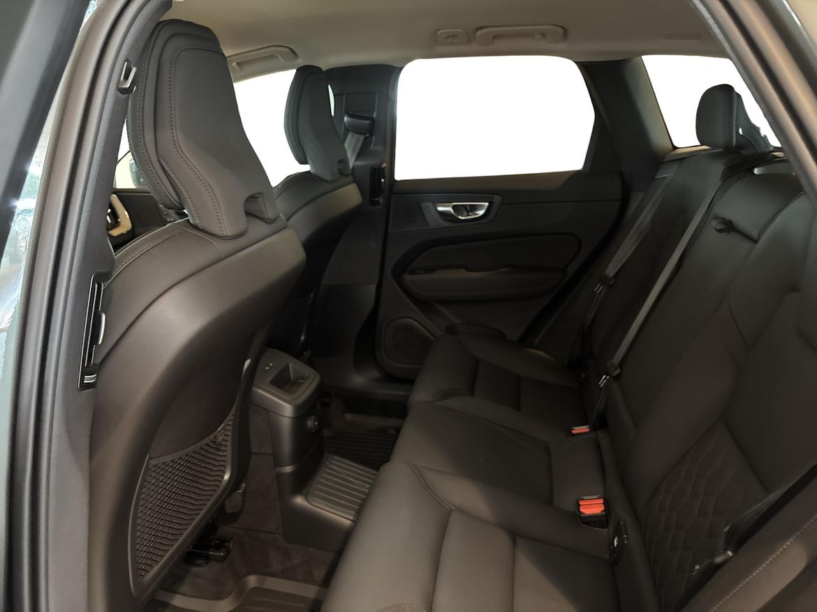 Volvo XC60 2026 - miniatyr 7