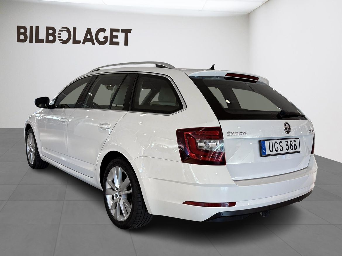 Škoda Octavia 2020 - miniatyr 3