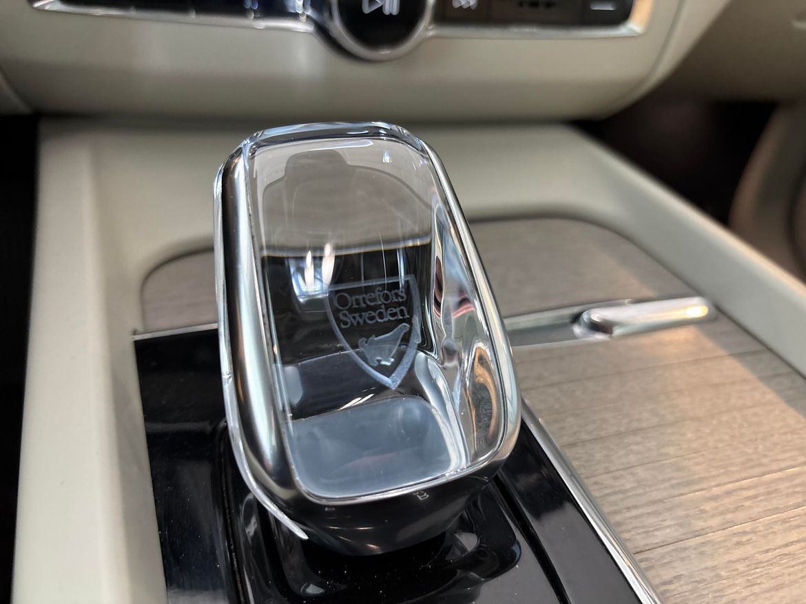 Volvo XC60 2022 - miniatyr 23