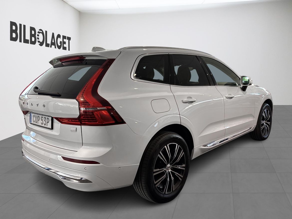 Volvo XC60 2022 - miniatyr 4