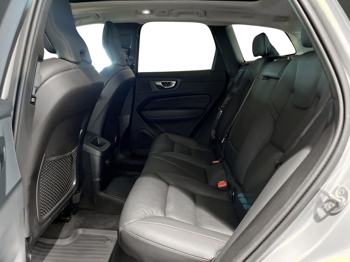 Volvo XC60 2025 - miniatyr 7