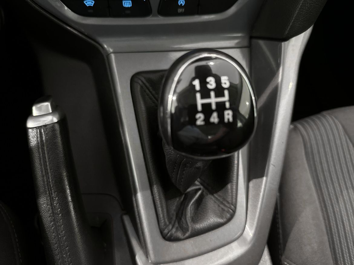 Ford Focus 2014 - miniatyr 13