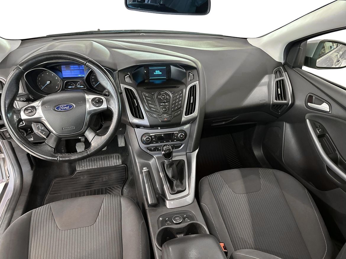 Ford Focus 2014 - miniatyr 8
