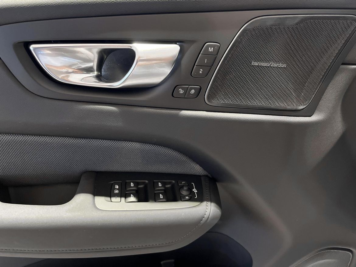 Volvo XC60 2026 - miniatyr 15
