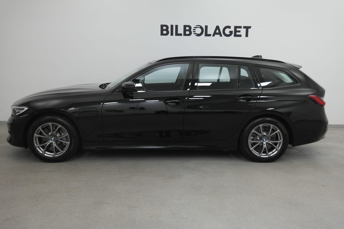 BMW 3-serie 2021 - miniatyr 3