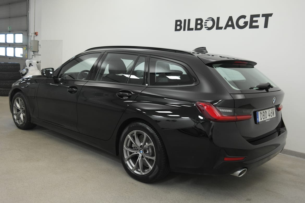 BMW 3-serie 2021 - miniatyr 6