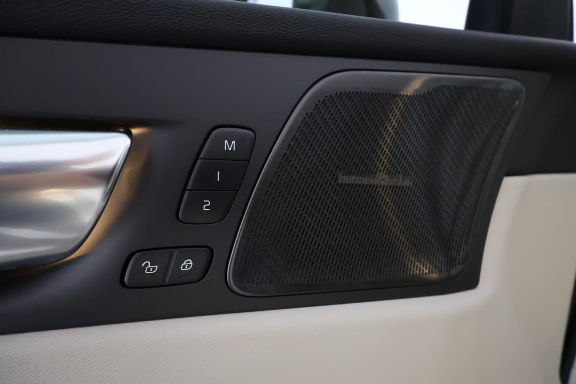 Volvo XC60 2025 - miniatyr 18