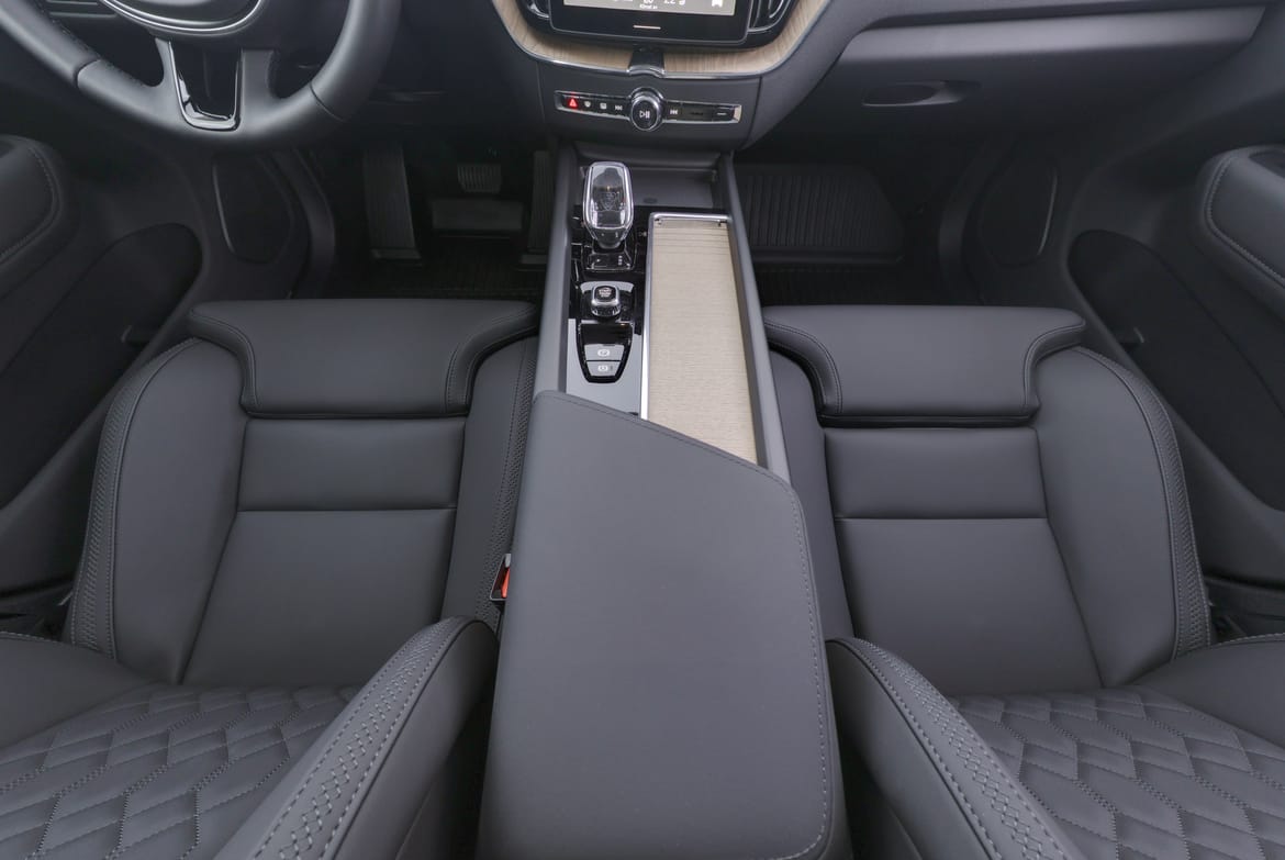 Volvo XC60 2026 - miniatyr 9