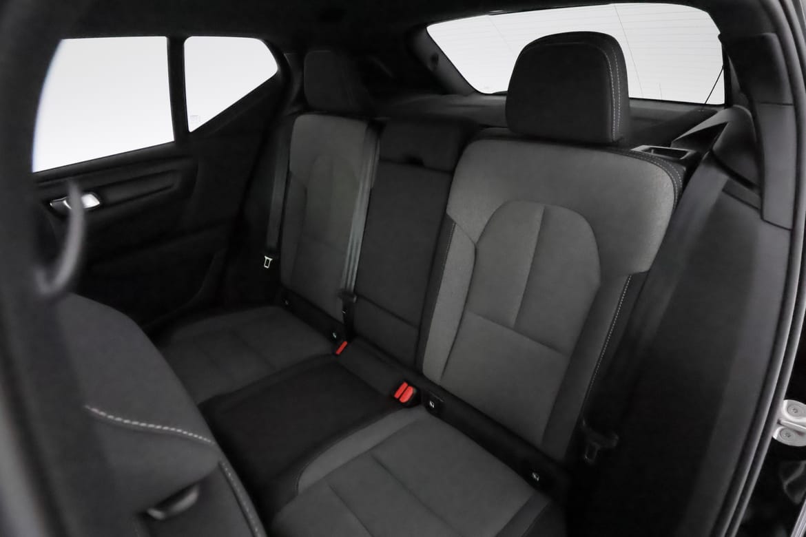 Volvo XC40 2023 - miniatyr 17