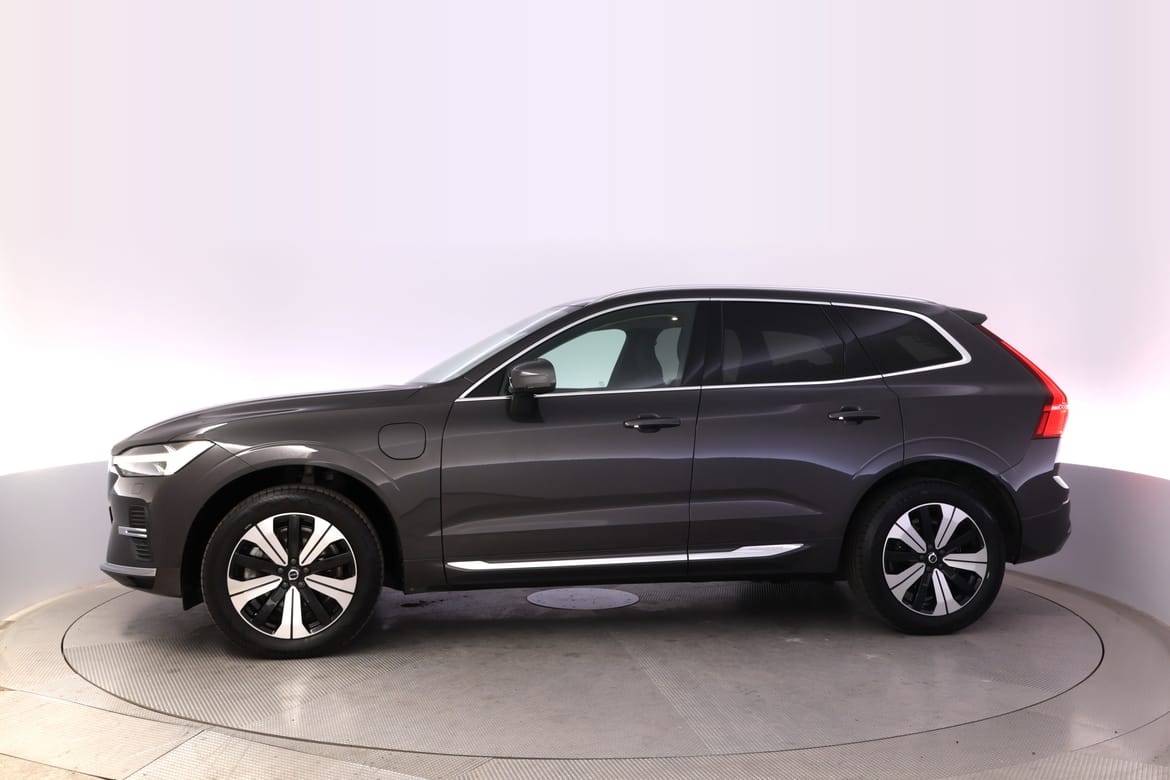Volvo XC60 2024 - miniatyr 2