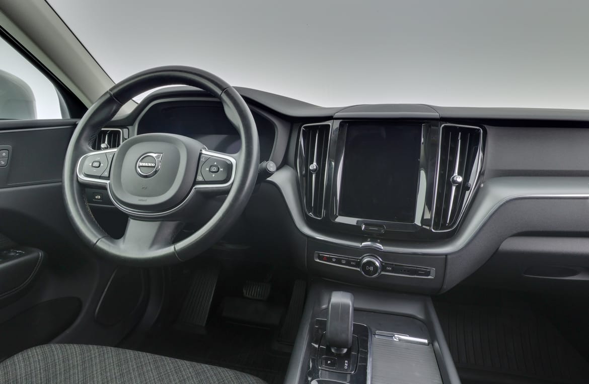 Volvo XC60 2023 - miniatyr 8