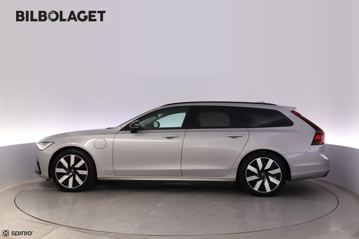Volvo V90 2025 - miniatyr 2