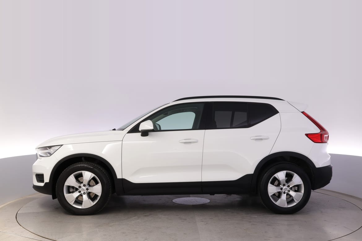 Volvo XC40 2019 - miniatyr 2