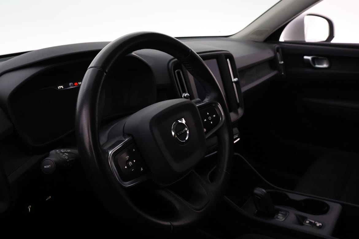 Volvo XC40 2019 - miniatyr 13