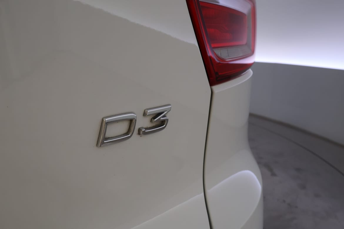 Volvo XC40 2019 - miniatyr 10