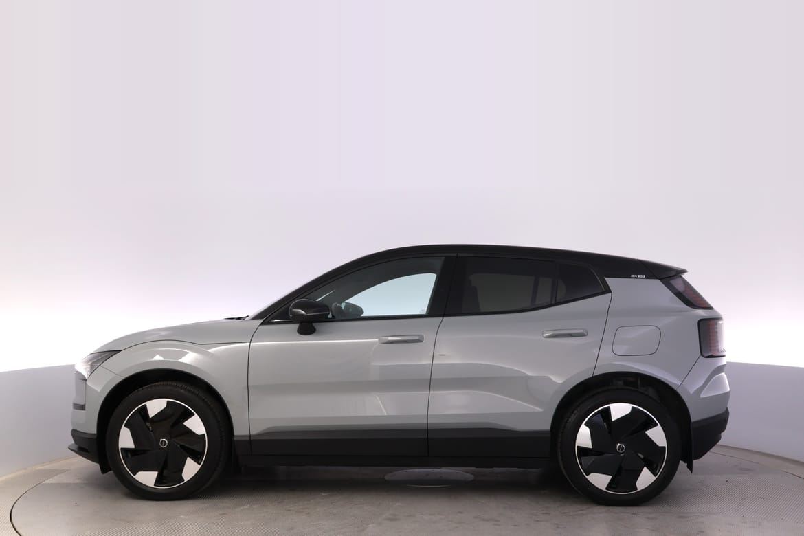 Volvo EX30 2025 - miniatyr 2