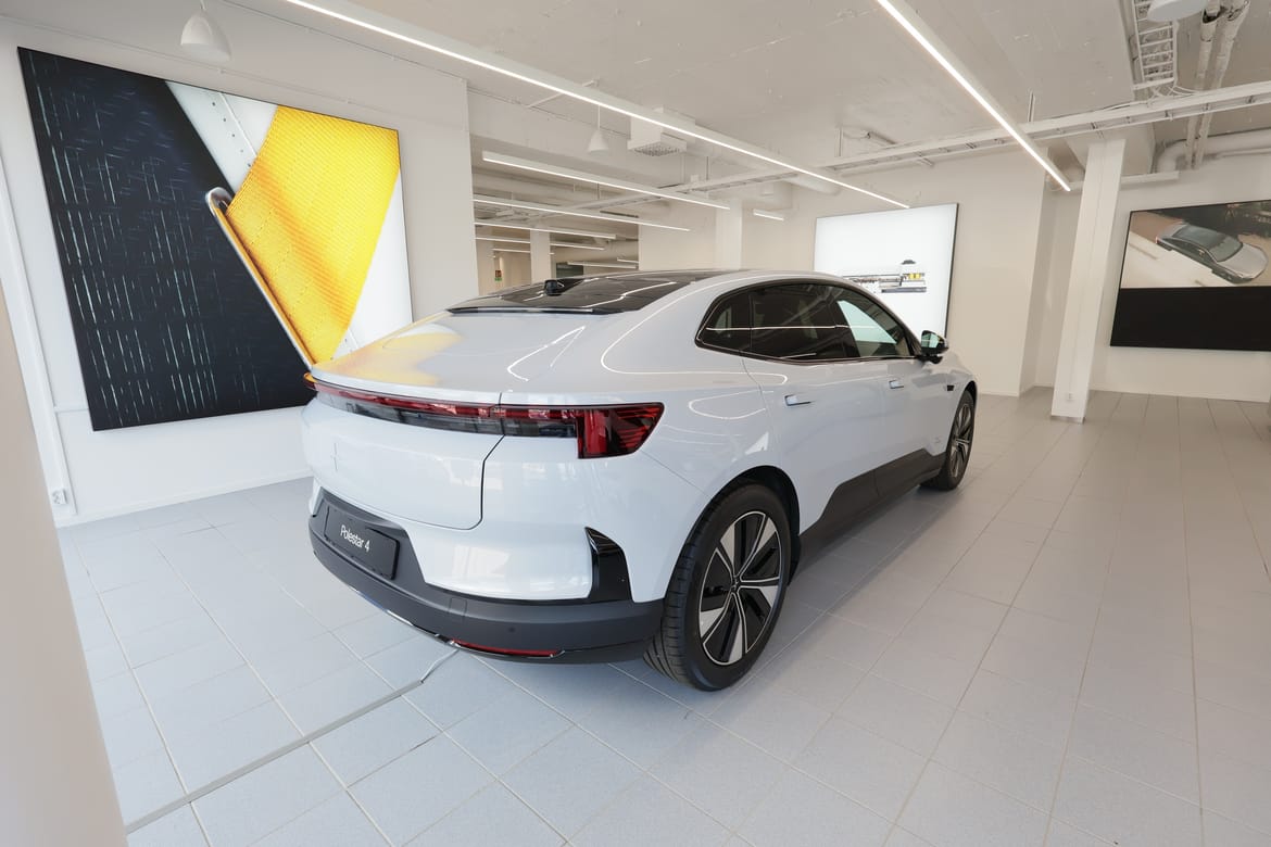 Polestar 4 2026 - miniatyr 15
