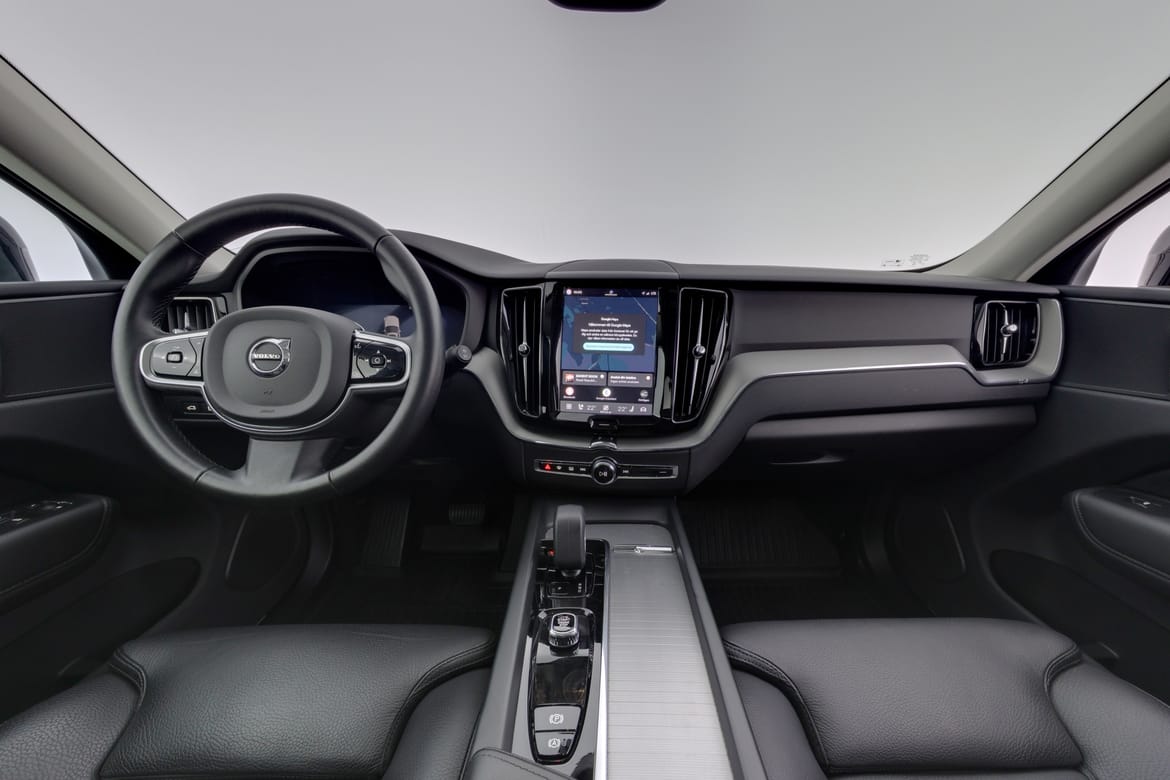 Volvo XC60 2025 - miniatyr 7
