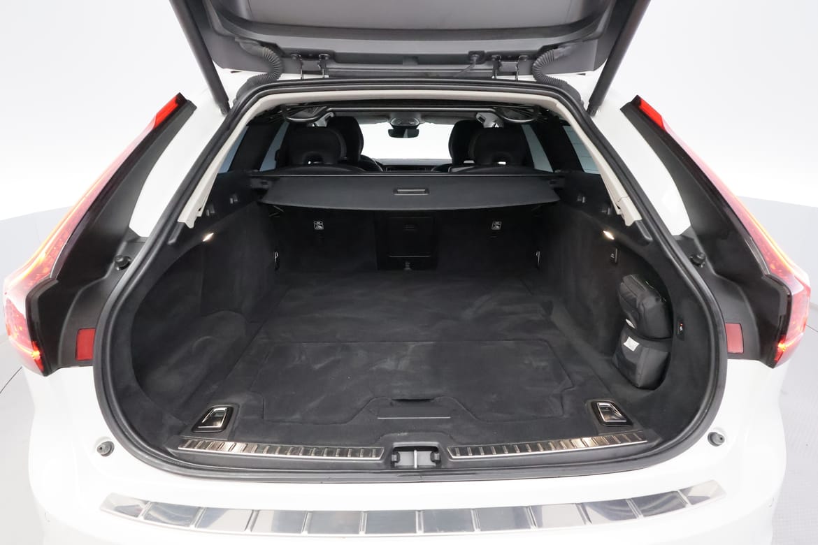 Volvo V90 2023 - miniatyr 17