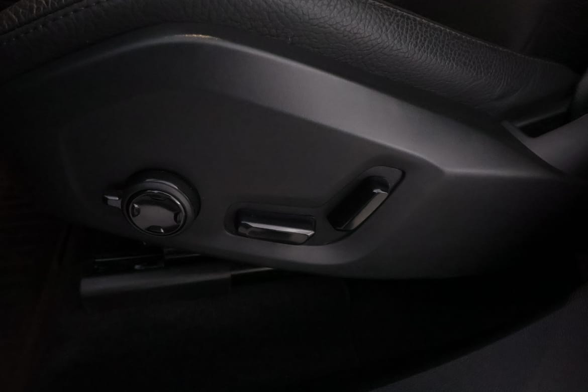 Volvo XC60 2025 - miniatyr 13
