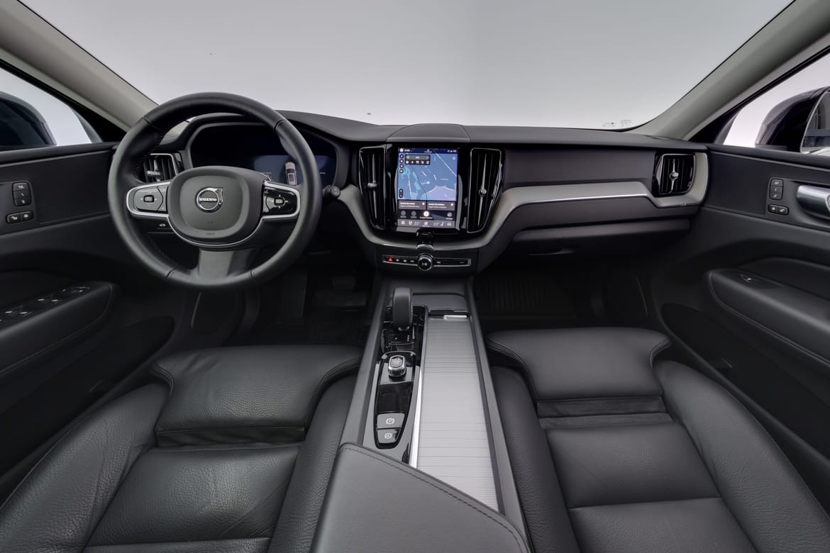 Volvo XC60 2025 - miniatyr 7