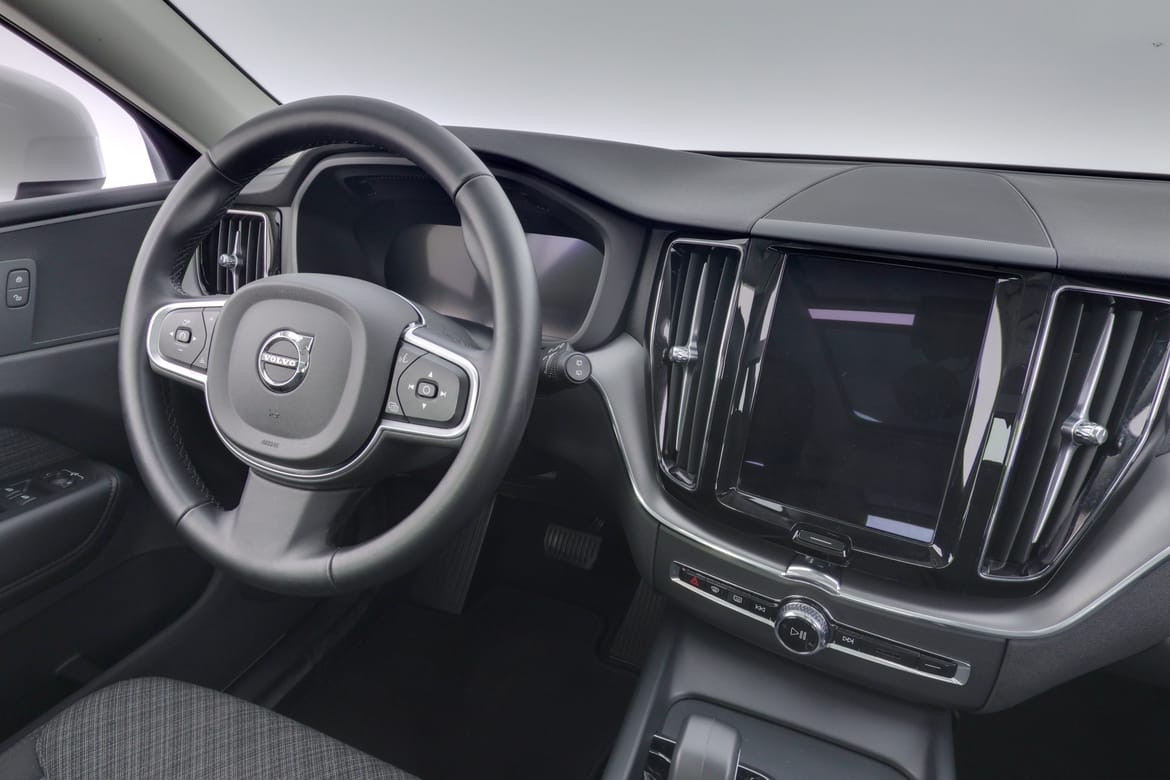 Volvo XC60 2025 - miniatyr 8