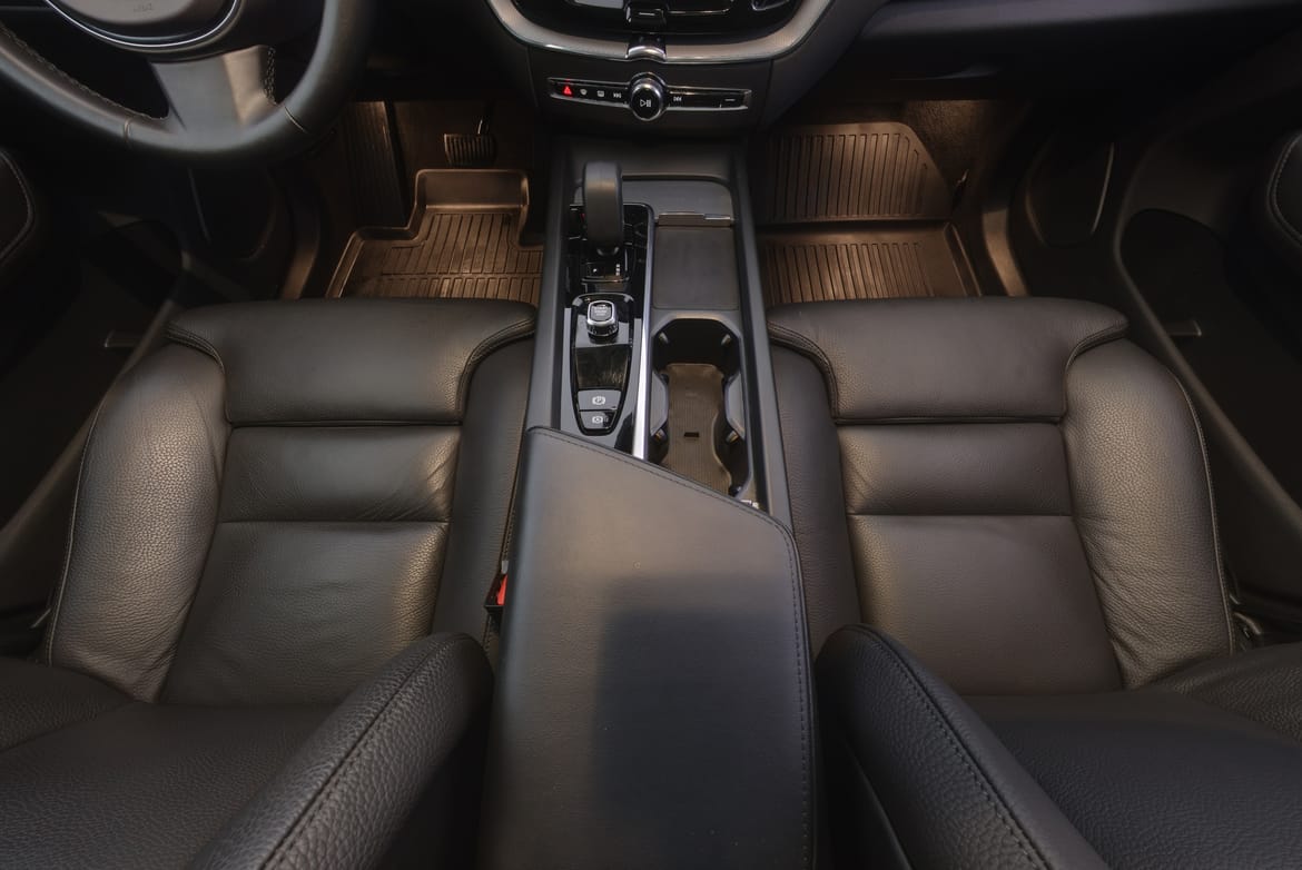 Volvo XC60 2025 - miniatyr 9