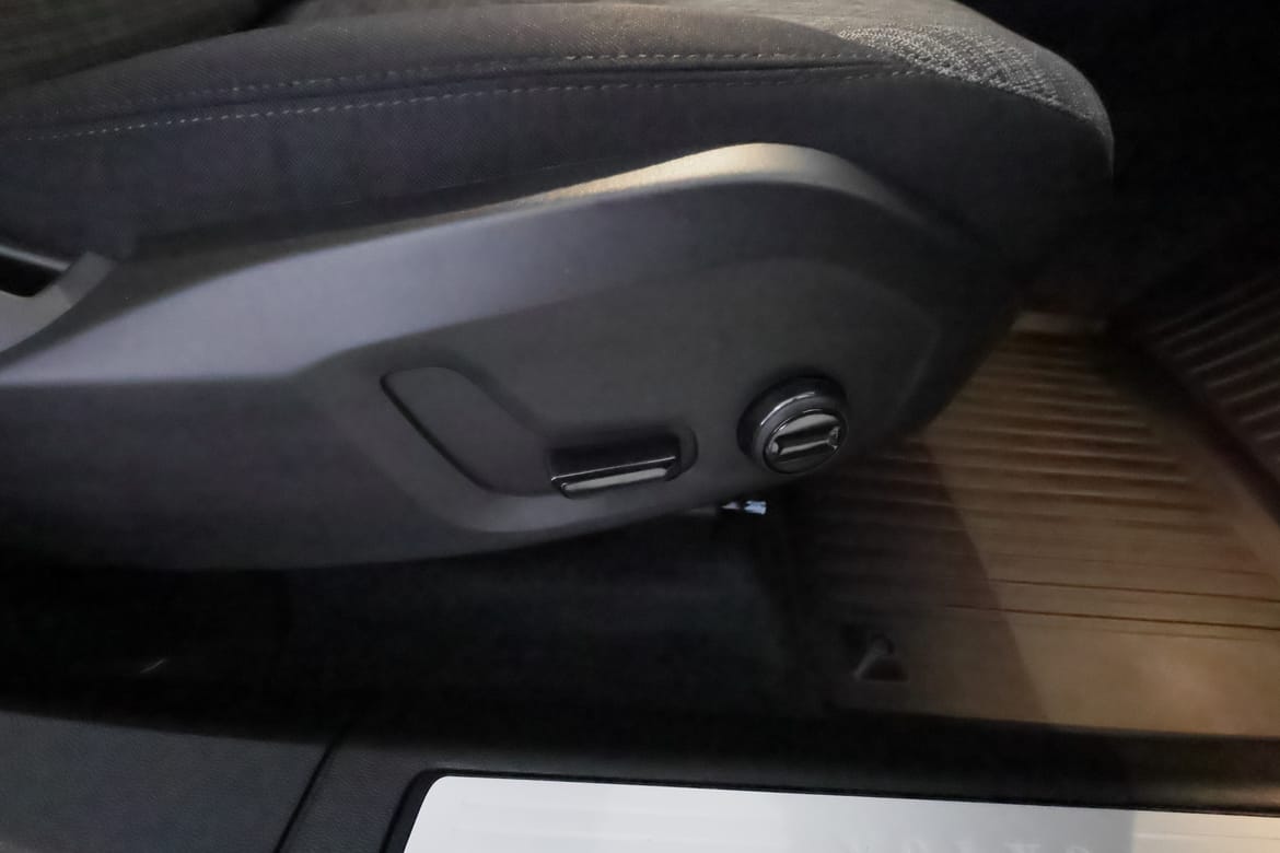 Volvo XC60 2025 - miniatyr 22