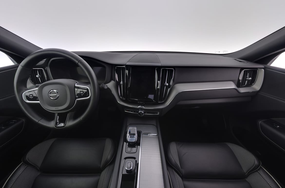 Volvo XC60 2025 - miniatyr 7