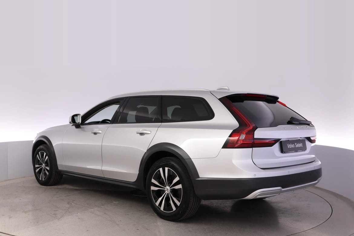 Volvo V90 2021 - miniatyr 3