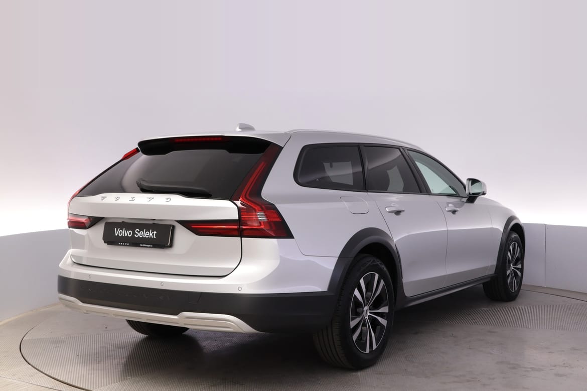 Volvo V90 2021 - miniatyr 4