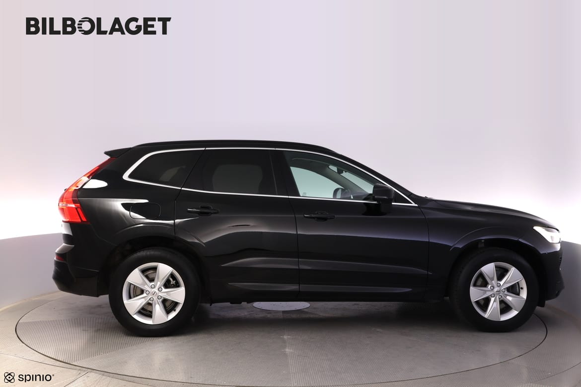 Volvo XC60 2023 - miniatyr 2