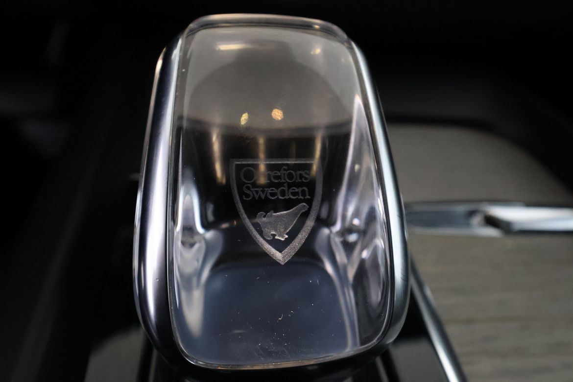Volvo XC60 2022 - miniatyr 12