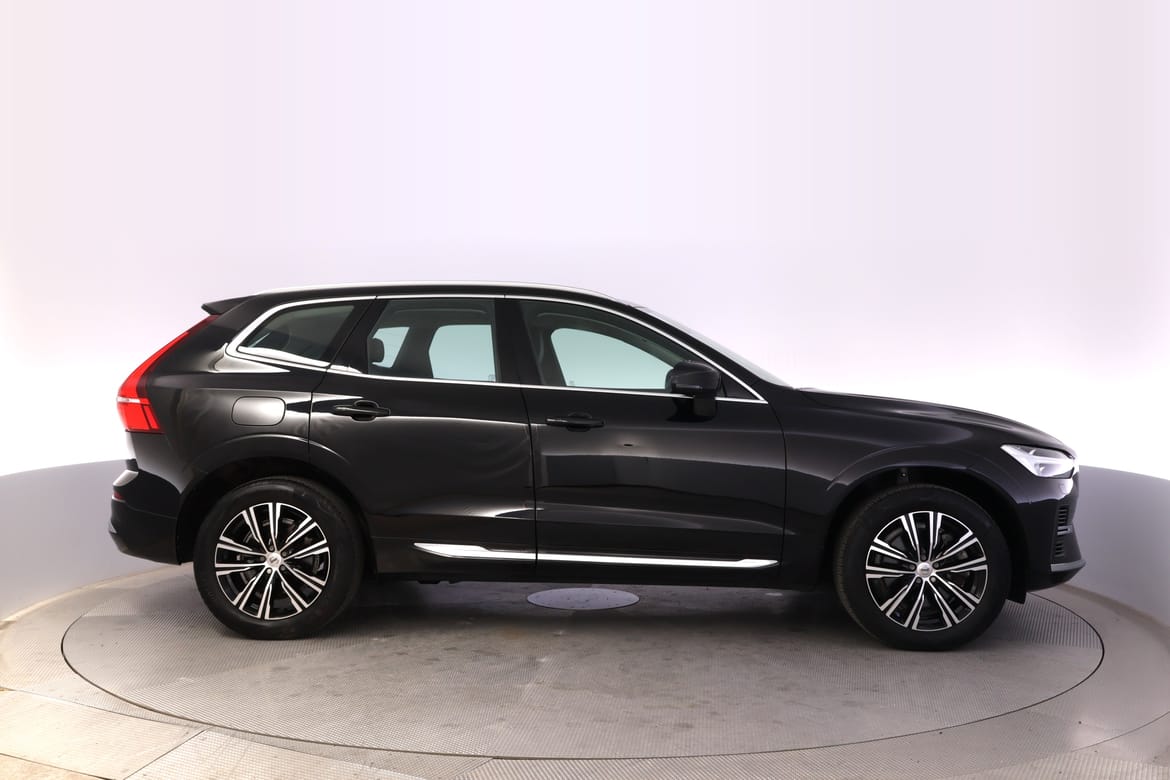 Volvo XC60 2022 - miniatyr 5